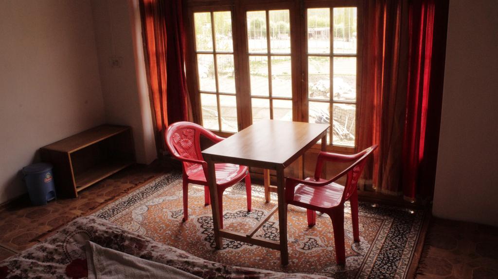 Tsetan Guest House 列城 外观 照片