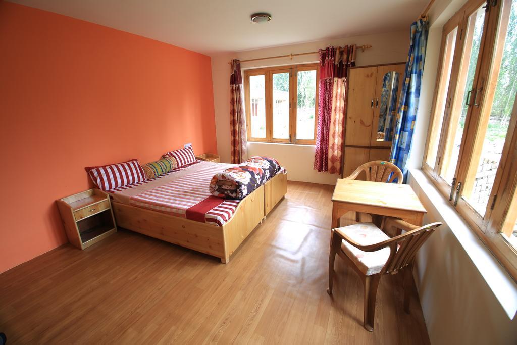 Tsetan Guest House 列城 外观 照片