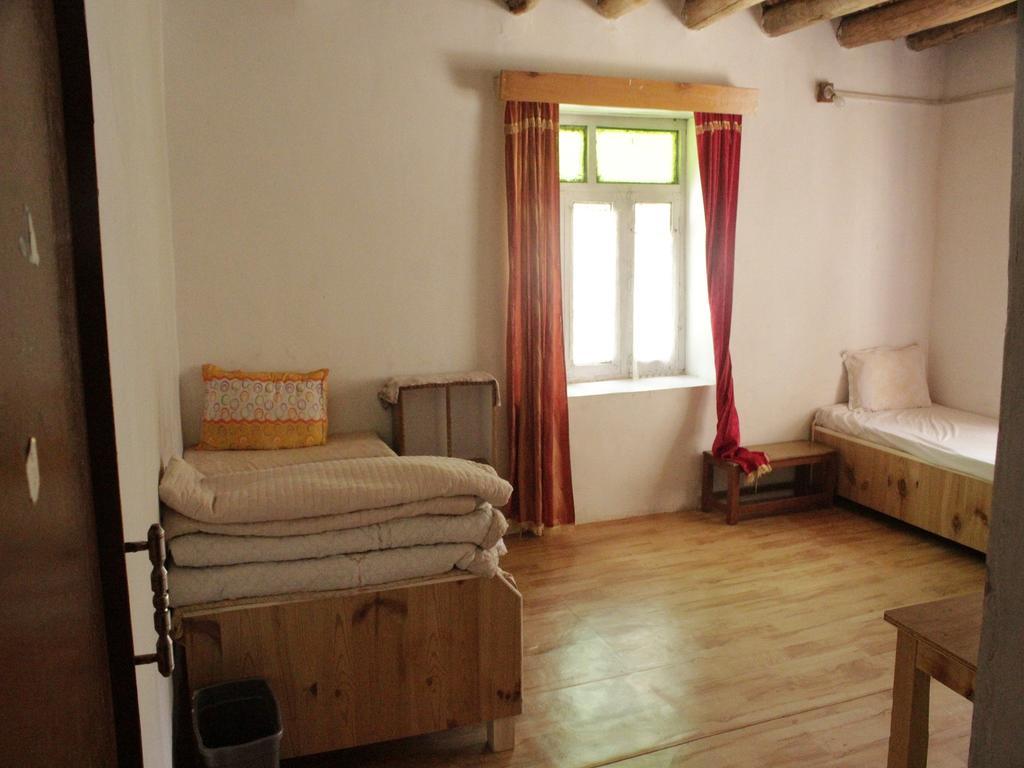 Tsetan Guest House 列城 外观 照片